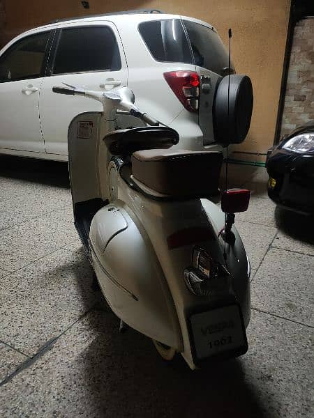 vespa 4