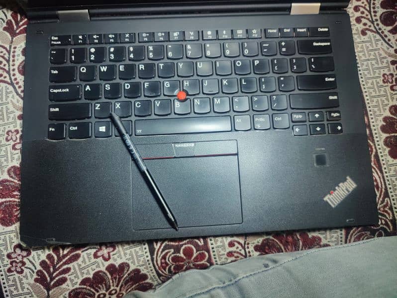 ThinkPad X1 Yoga Gen 7 (14” Intel) 6