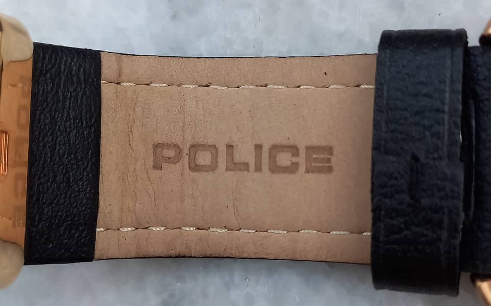 Bought from Dubai - Classy Police Watch - 100% Original 5