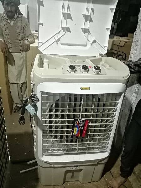General Model:1000P Icebox Room Air Cooler 2 years warranty free deliv 4