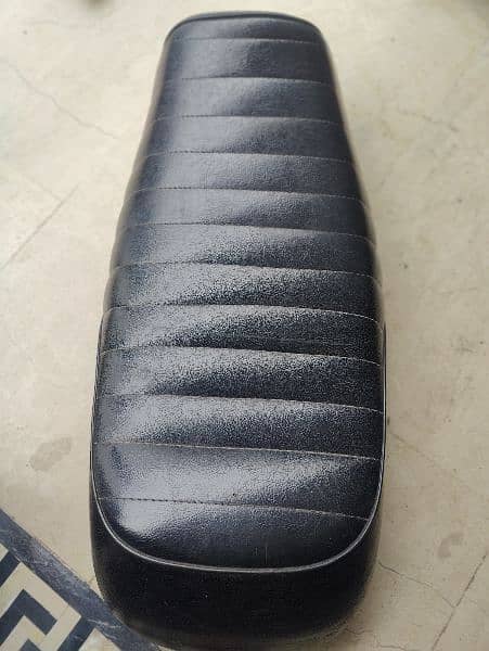 Cafe Racer Seat 0