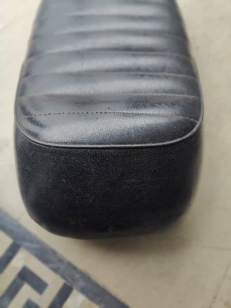 Cafe Racer Seat 1