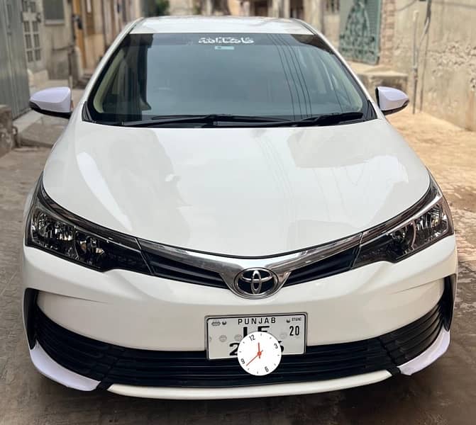 Toyota Gli 2019/20 super white 6
