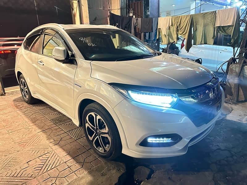 Honda Vezel 2018 Z Package 2024 Fresh Import New honda vezel 2018 1