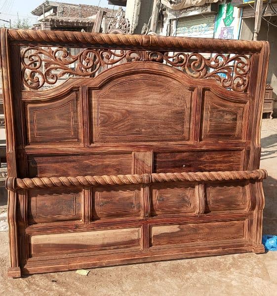 Pure Sheesham wood Furniture Bed, Dressing and side tables 3