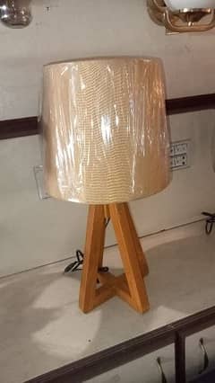 Table lamps & floor lamps