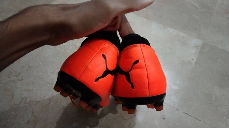 PUMA Football Studs | Football Shoes 6