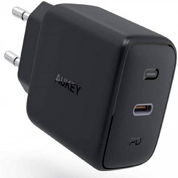 Aukey 61W PD charger 0