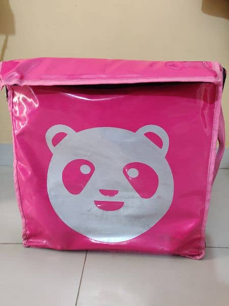 Food panda bag + T-shirt 1