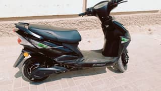 YJ Future Electric Scooty