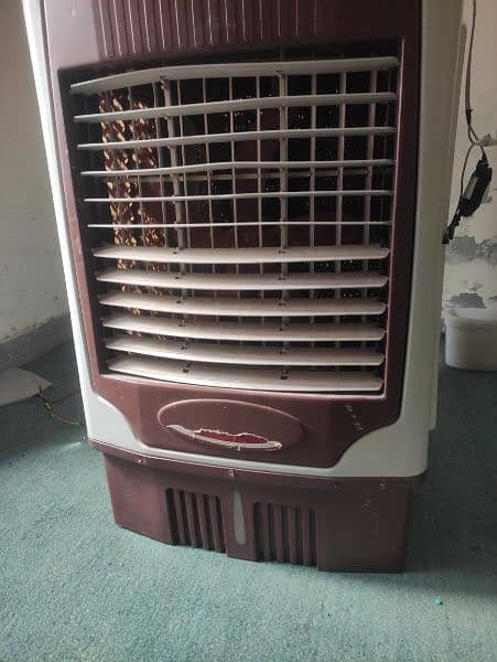 Dc/Ac  Chilled Room Cooler  10/10 Condition Just Like Brand New 8