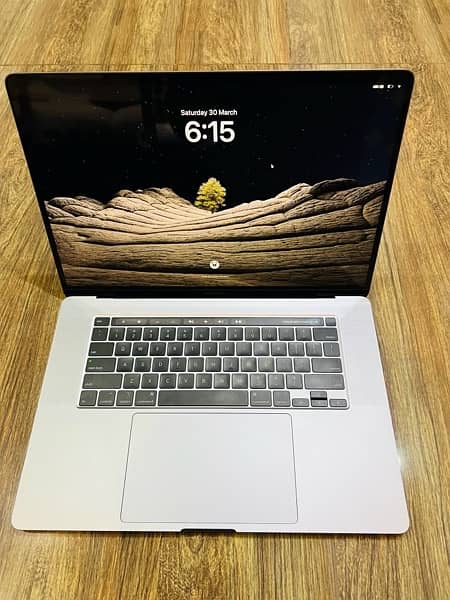 2019 MacBook Pro 16” Core i9, 1TB SSD, 16GB RAM, 4GB GPU 0