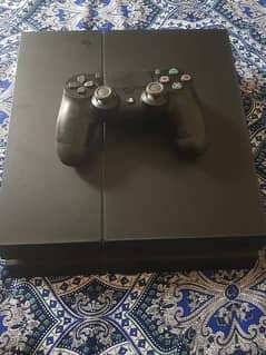 Ps4 1200 with 1 CD