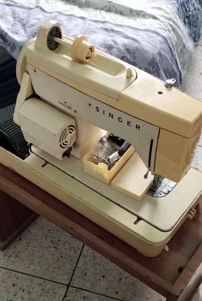 singer discmatic sewing machine 2