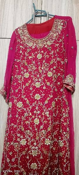 m selling heavy embroided maxi with four sided work and choridar 1