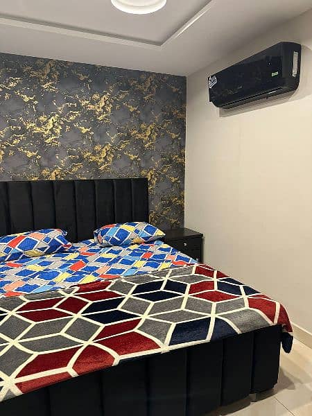 one bed furnished appartment available in bhria town lhr daily basis 9