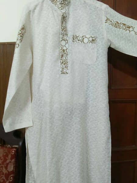 2 shalwar kameez medium size . . mens suit for sale 2