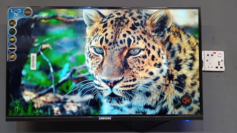 !! BAARI SALE !! 42 INCHES KI SMART LED TV 32" 48" ALSO AVAILABLE 1