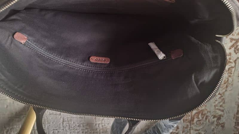 ECCO Ioma slim briefcase coffee brown leather bag 1