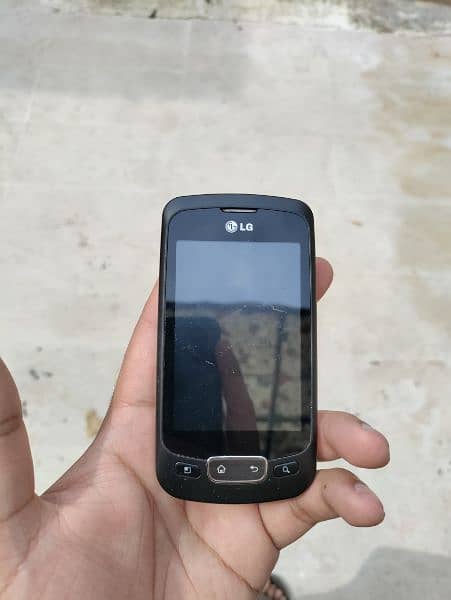 LG Optimus One P500 10/10 Excellent Condition Android Antique, Vintage 0