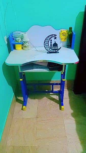 kids study table for sale . . . 2