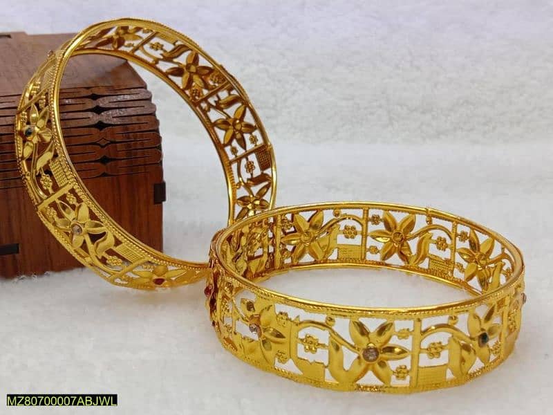 Elegant Artificial jewellery set and bangles 3