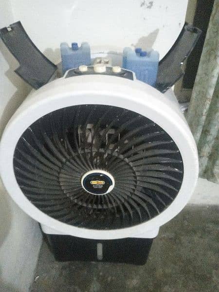 new ac coller condition 10 / 9.9 all ok delivery not available 3
