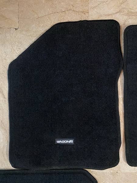 wagore R, alto, hilux carry bolan genuine carpet mats 4