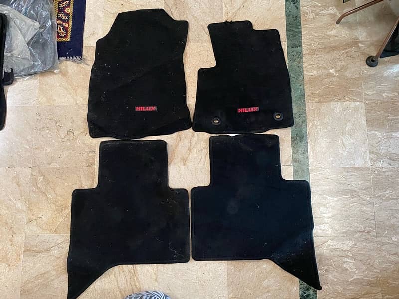 wagore R, alto, hilux carry bolan genuine carpet mats 8