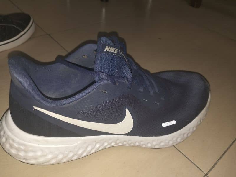 Selling my all brands original shoes which include Nike ' Adidas 0