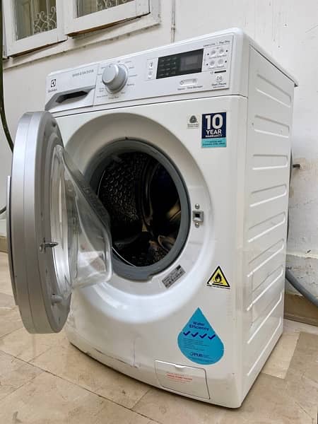 Electrolux Washer Dryer, Automatic, 7/5 kg capacity 4