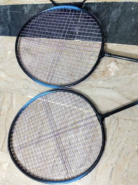 2 (Pair) Badminton Rackets 1