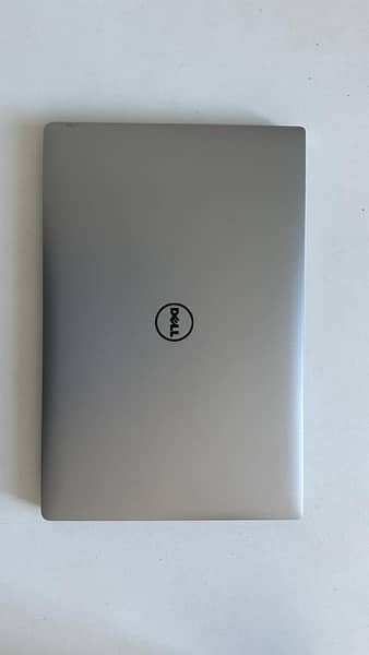 Dell XPS 9560 in excellent condition 2