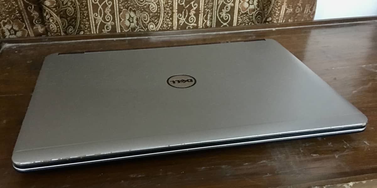 Dell Latitude E7440 i7 4th Generation 1