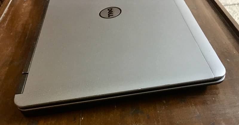 Dell Latitude E7440 i7 4th Generation 2