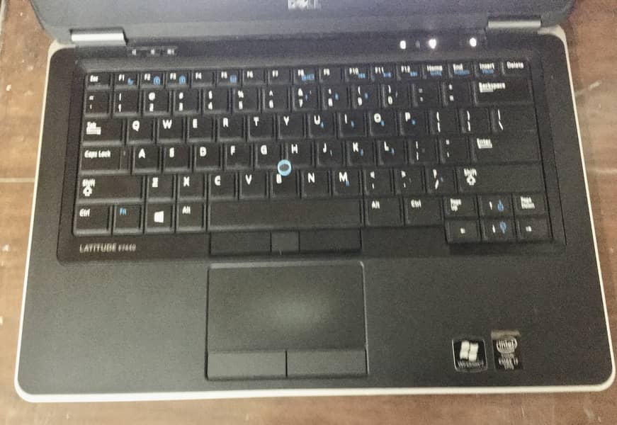 Dell Latitude E7440 i7 4th Generation 6