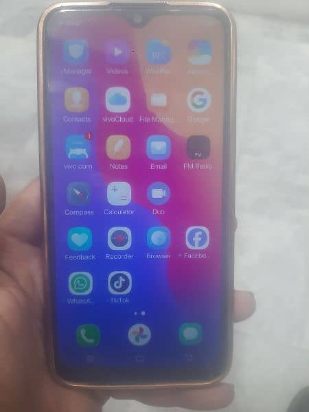vivo y91  Ram 6/128 Best condition.  disply chng 16