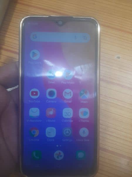 vivo y91  Ram 6/128 Best condition.  disply chng 17