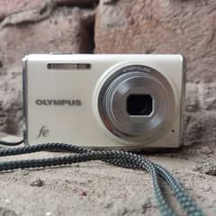 OLYMPUS FE-4030 DIGITAL CAMERA 0