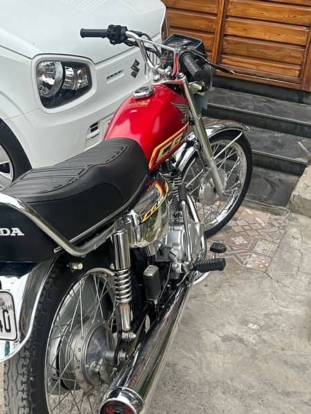 Honda 125 special edition 3