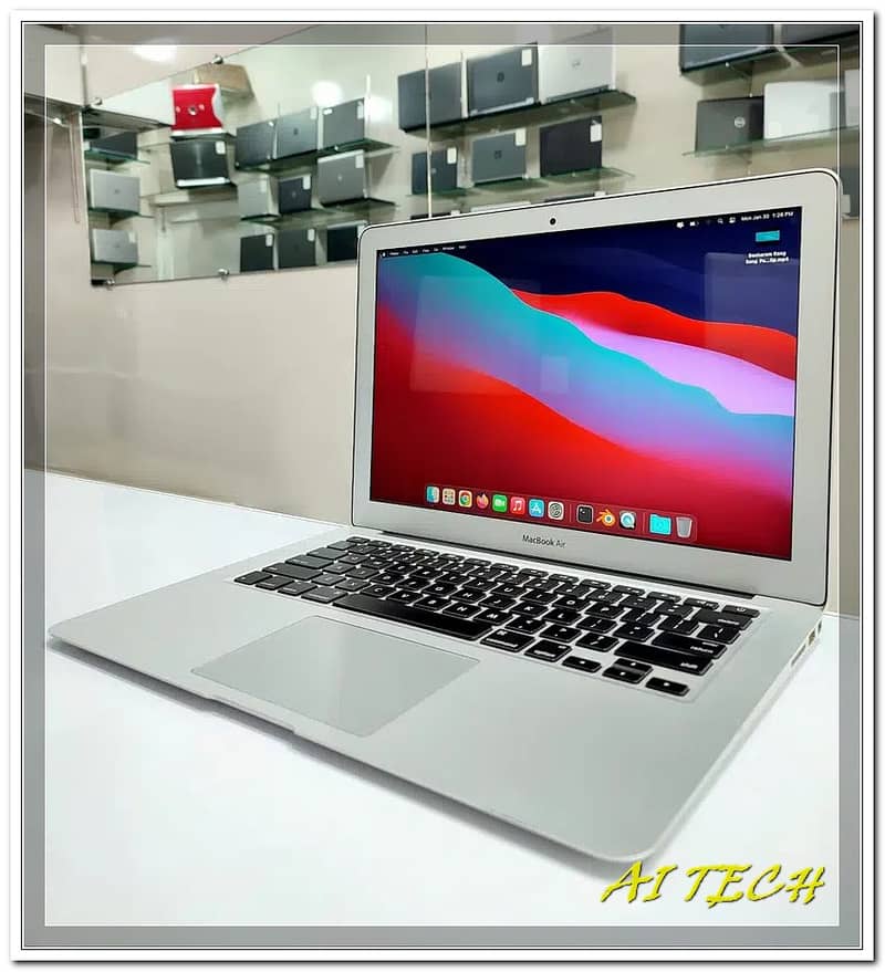 MacBook Air 2017 Intel Ci5 08GB RAM 256GB SSD 13' IPS Display Laptop 8