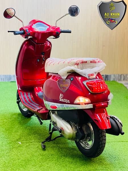 SCOOTY SCOOTER PETROL UNITED 50cc 100cc Fuel Ladies Boys Automatic 7