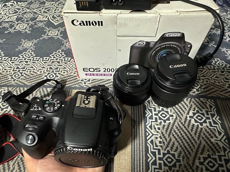 Canon EOS 200D with extra 50mm 1.8 Lens 15
