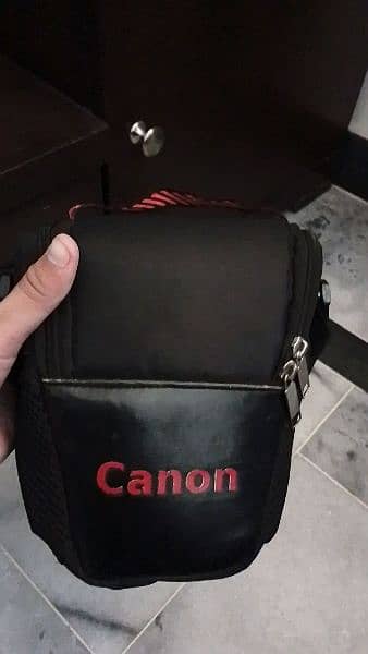 i am selling my camera 0