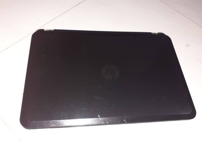Hp i3 4gb (message for full detail) 1