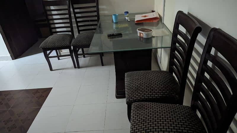 Stylish dining table for sale with 4 chairs 1