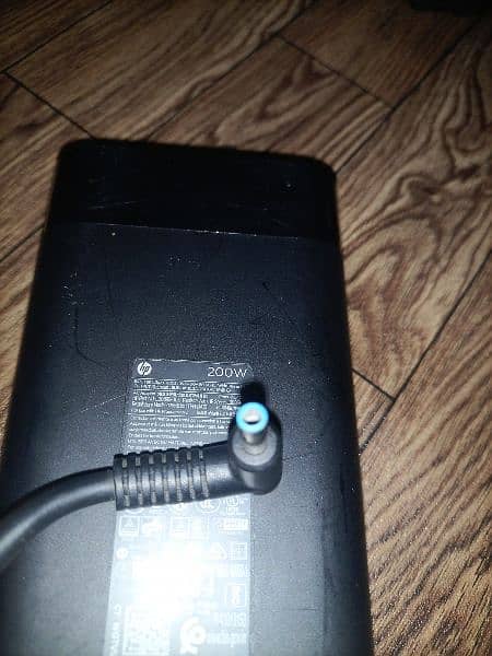 HP TPN-DA10 200 watts charger for sale 1