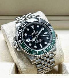 Rolex dealer here we Deals all original luxury watches all over cities