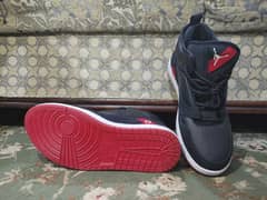 Jordan Fadeaway Sneaker