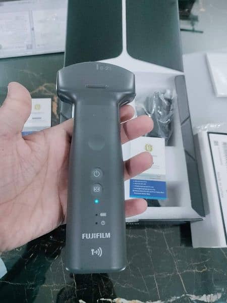 iViz Wireless Ultrasound Machine (Fujifilm) 3